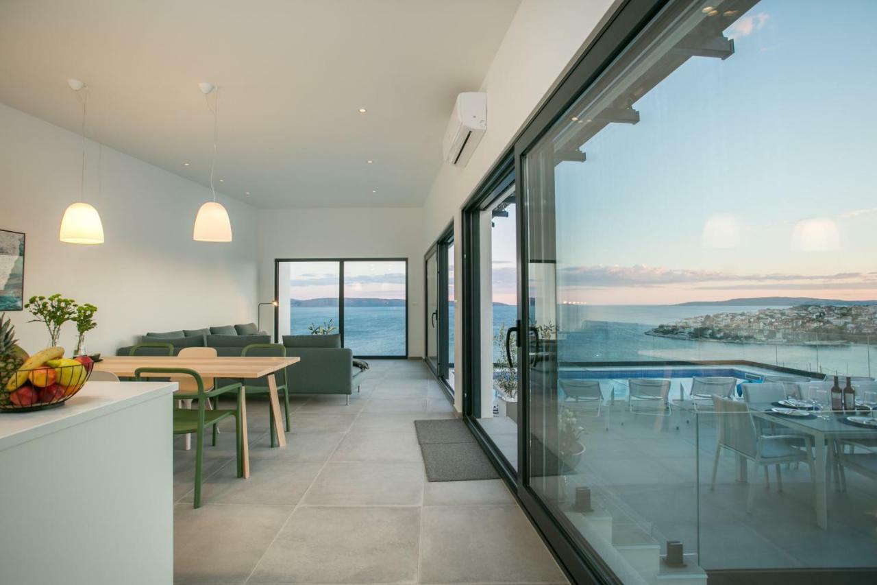 Holiday Home Olive Exclusive - 8 People, Heated Pool, Okrug Gornji, Sea View Trogir Exteriör bild