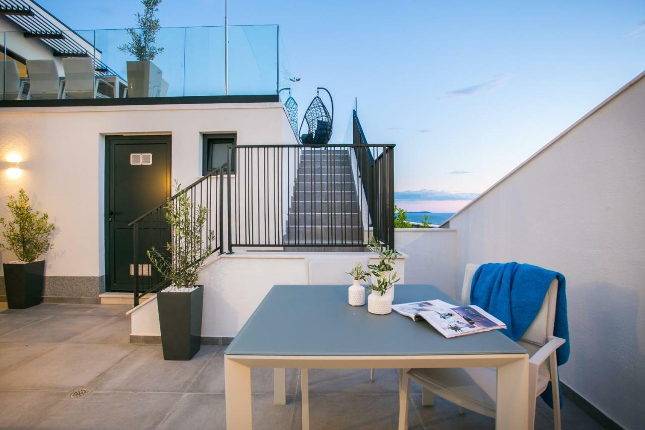 Holiday Home Olive Exclusive - 8 People, Heated Pool, Okrug Gornji, Sea View Trogir Exteriör bild