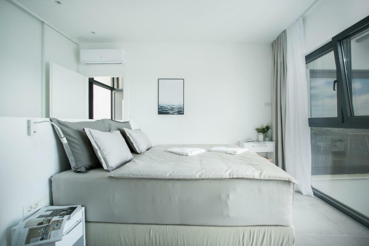 Holiday Home Olive Exclusive - 8 People, Heated Pool, Okrug Gornji, Sea View Trogir Exteriör bild