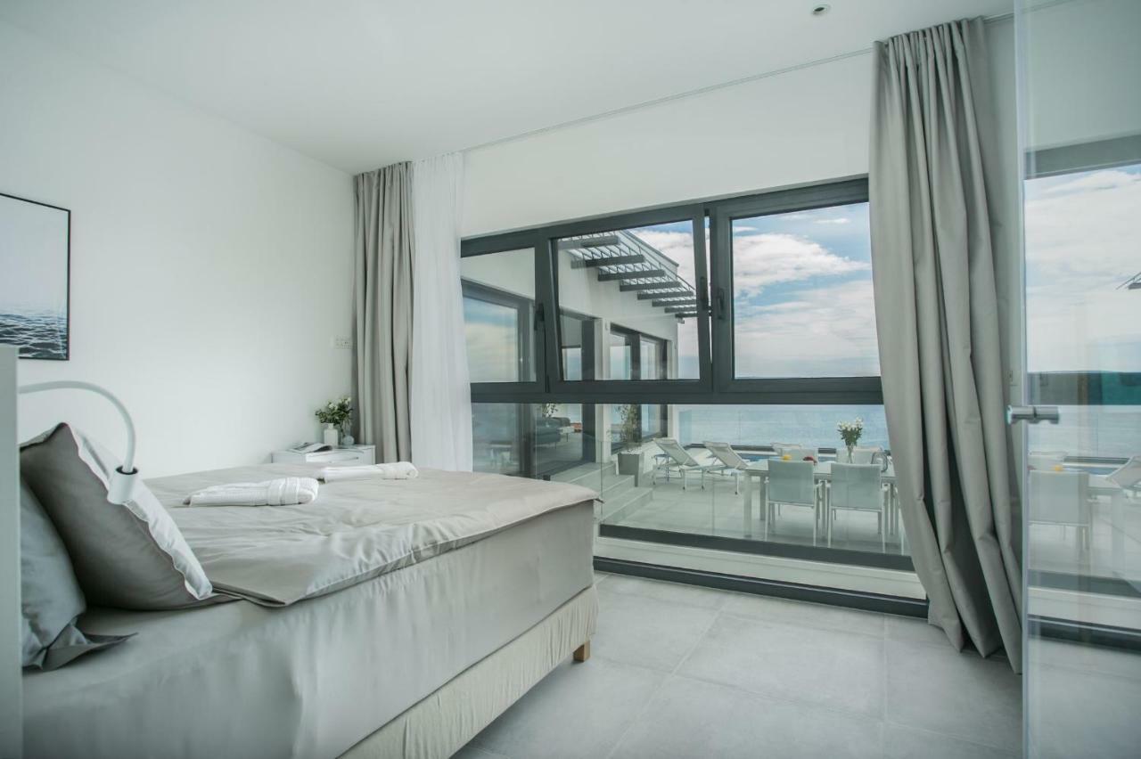 Holiday Home Olive Exclusive - 8 People, Heated Pool, Okrug Gornji, Sea View Trogir Exteriör bild